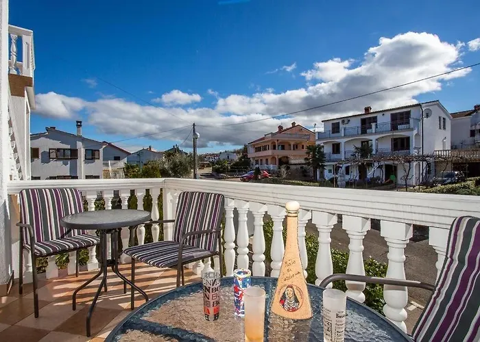 In With Sea View, Balcony, Air Conditioning, Wifi 4687-1 * Njivice