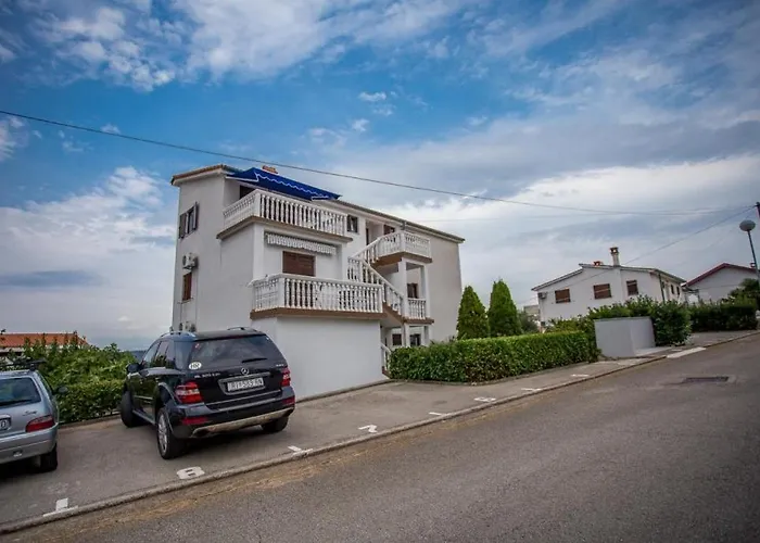 In With Sea View, Balcony, Air Conditioning, Wifi 4687-1