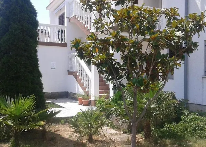 In With Sea View, Balcony, Air Conditioning, Wifi 4687-1 * Njivice
